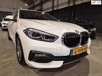 bmw 1-serie 118i executive edition - automaat - carplay - navi - cruise - nl auto - incl btw