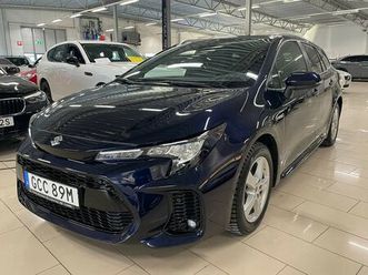 hybrid 1.8 vvt-i e-cvt, 122hk endast 1.770 mil