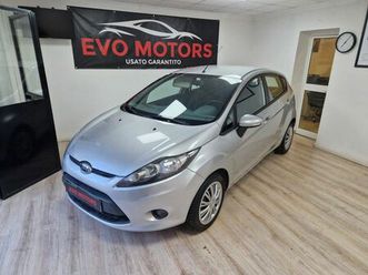 ford fiesta 1.4 automatica