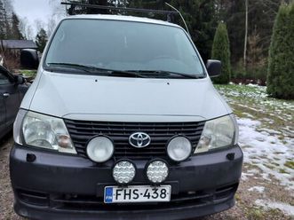 hiace van 2.5td / pitkä / 4x4