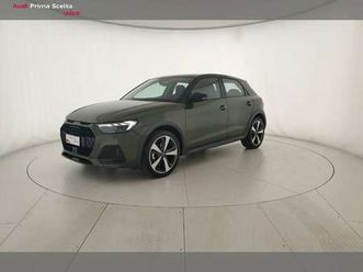allstreet 30 1.0 tfsi identity contrast s tronic