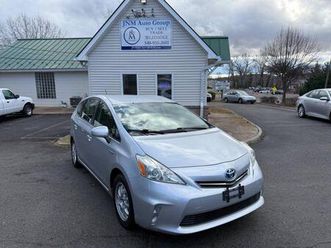 used 2012 toyota prius v five