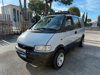 nissan serena 2.3 7posti 4x4 2000