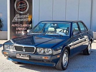 maserati 422 i service book -1988