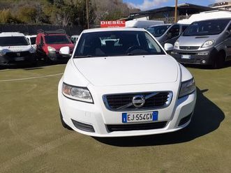 volvo v50 d2 1.6 diesel 115cv