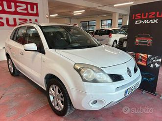 RENAULT KOLEOS renault-koleos-4x4-ruote-motrici-diesel-2-0-cv-150