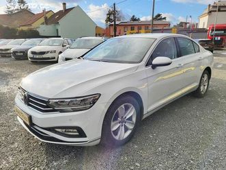 volkswagen passat sedan 2.0 tdi elegance *čr