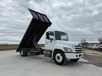 2017 hino 268 20ft flatbed dump truck