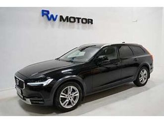 volvo v90 cross country d4 awd 190hk momentum d-värmare voc navi dragkrok
