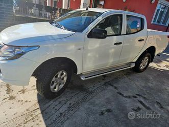 fuoristrada mitsubishi l200