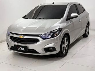 hatch lt 1.4 8v flex mec. 4p