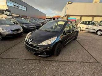 ② peugeot 207 1.4 benzine bj.2008 met 179.000km — peugeot — 2ememain