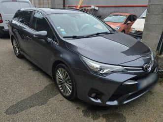 vente ou échange toyota avensis