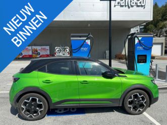 ultimate 50-kwh 11kw bl. carplay | led | camera