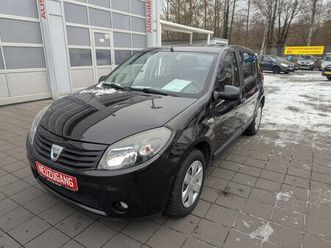 dacia sandero**1.hand+standheizung+ahk+allwetter*