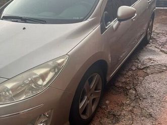 sedan feline 2.0 flex 16v 4p aut.