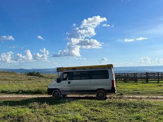 peugeot boxer 2.3 minibus 15/16l tb diesel. 2011