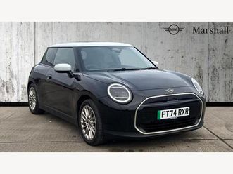 e 40.7kwh exclusive auto 3dr