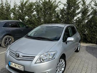 toyota auris 2010 1.4 nafte