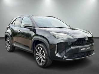 toyota yaris cross - 1.5 hybride 130 pk black edition, safety + winter pakket
