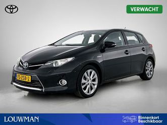 toyota auris 1.8 hybrid lease pro | stoelverwarming | half lederen bekleding | leseman