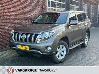 toyota land cruiser 2.8 d-4d-f vx blind van achteruitrijcam./clima/airco/cruise/trekhaak/navi/bluetooth