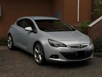 opel astra j gtc