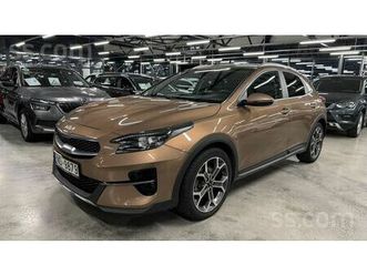 kia xceed, cena 17 900 €. 1.5 turbo benzīns (160zs), automāts. r18 vieglmetāla diski. automašīna - sludinājumi