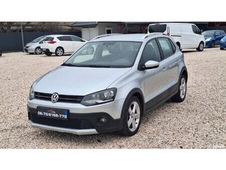 volkswagen polo v.1.2 comfortline. cross polo....