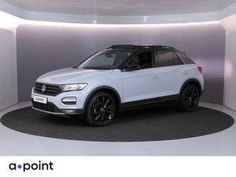 volkswagen t-roc - 1.5 tsi sport 150 pk automaat (dsg) | navigatie via app | panoramadak | parkeersensoren |