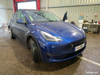 tesla model y long range dual motor awd - bleu - attelage - tva