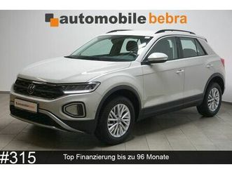 volkswagen t-roc 1.5tsi dsg life virtual ahk navi