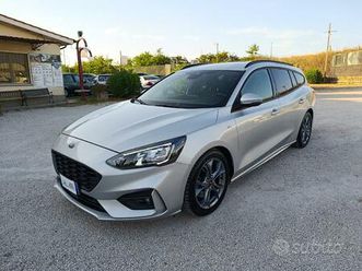 ford focus 1.5 ecoblue st-line co-pilot 120cv unip