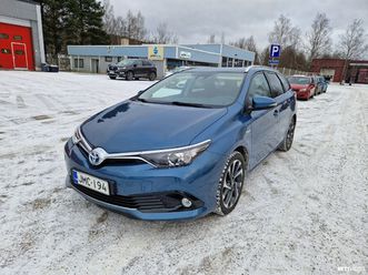 touring sports 1.8 hybrid business