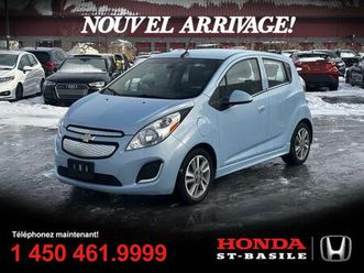 chevrolet spark ev 2014 ev 2lt + 65 123 km + ecran tactile + bluetooth !!