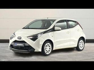 1.0 vvt-i 72ch x-play 5p