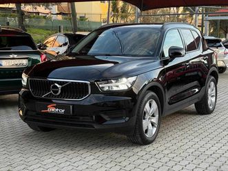 volvo xc40 1.5 t2 momentum geartronic