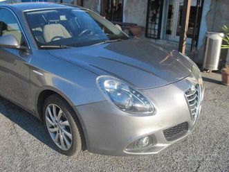 alfa romeo giulietta 1.6 jtdm-2 105 cv distinctive