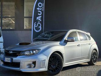 subaru wrx sti 2.5 5p.