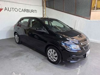 hatch lt 1.4 8v flex mec. 4p