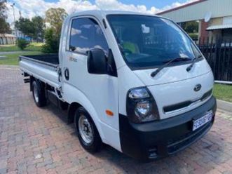 2.7d workhorse dropside