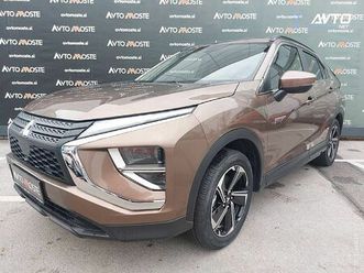 mitsubishi eclipse cross 2.4 mivec intense+ s-awc 4wd 165kw...