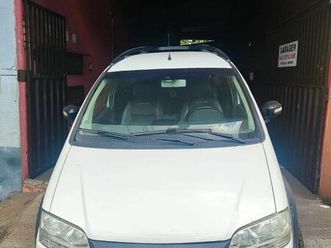 fiat idea advent./ adv.locker 1.8 mpi flex 5p 2010