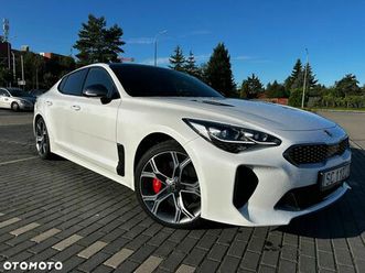 kia stinger 3.3 t-gdi v6 gt awd