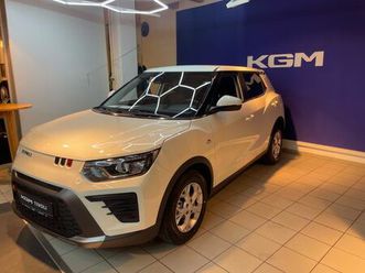 kgm tivoli essential 1.5 t 163 ps navi/kamera/pdc