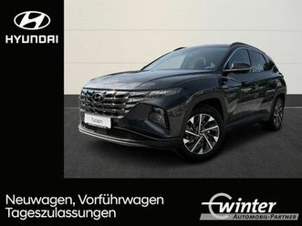 hyundai tucson 1.6 t-gdi 48v trend ahk/navi/pdc