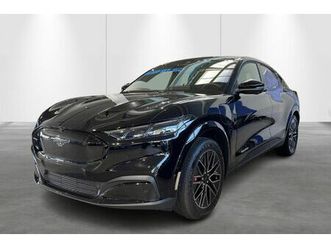 ford mustang mach-e 88kwh 203kw extended range premium rwd