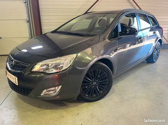 astra break 1l7 cdti 110 / boite 6 / 2012 / regulateur