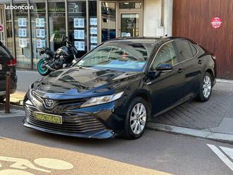 toyota camry hybride 218 ch 2wd dynamic