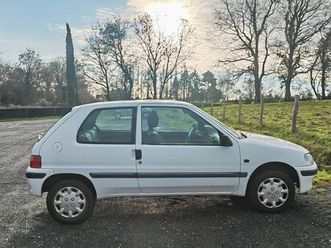 voiture 106 blanche - à débattre
